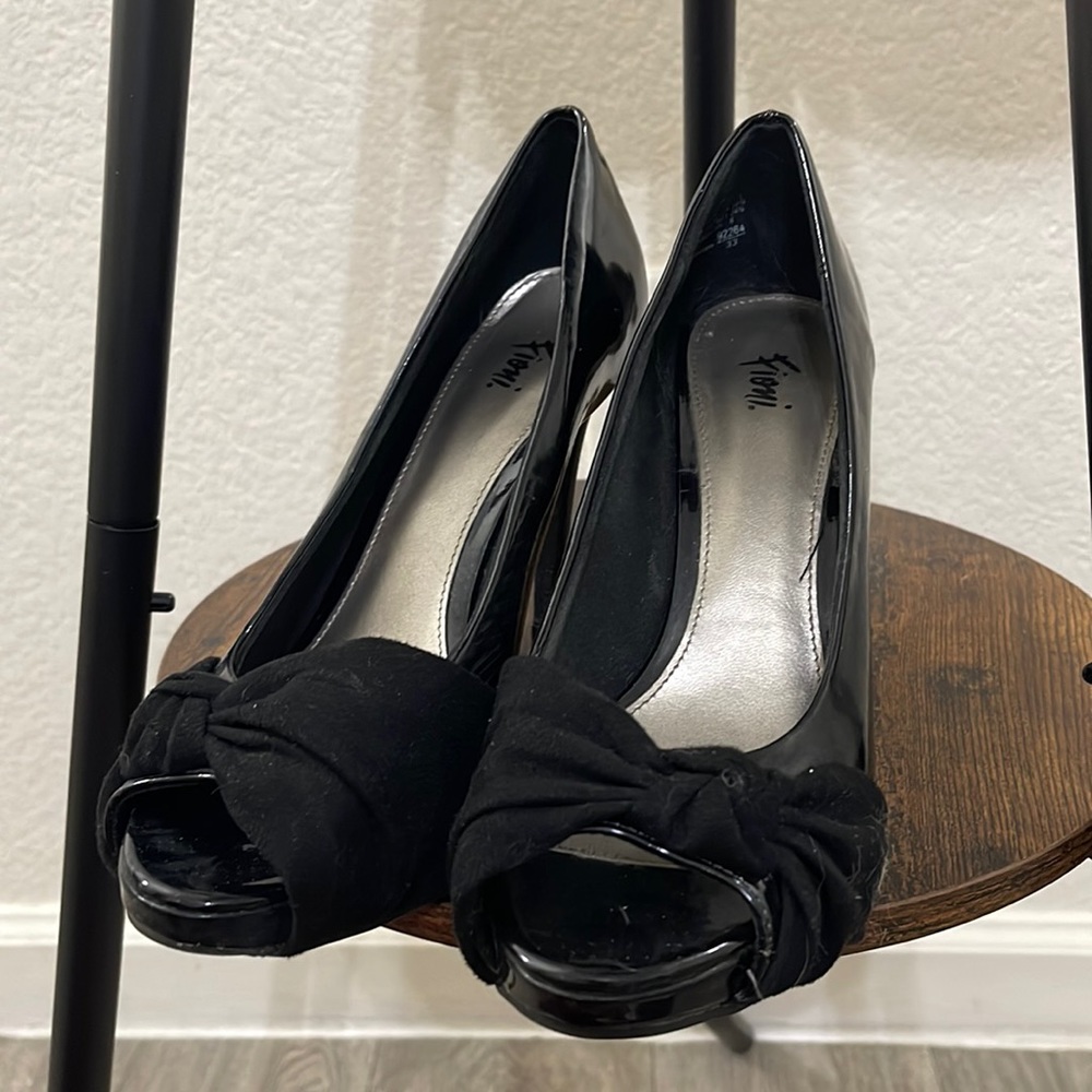 Black Pumps Heels